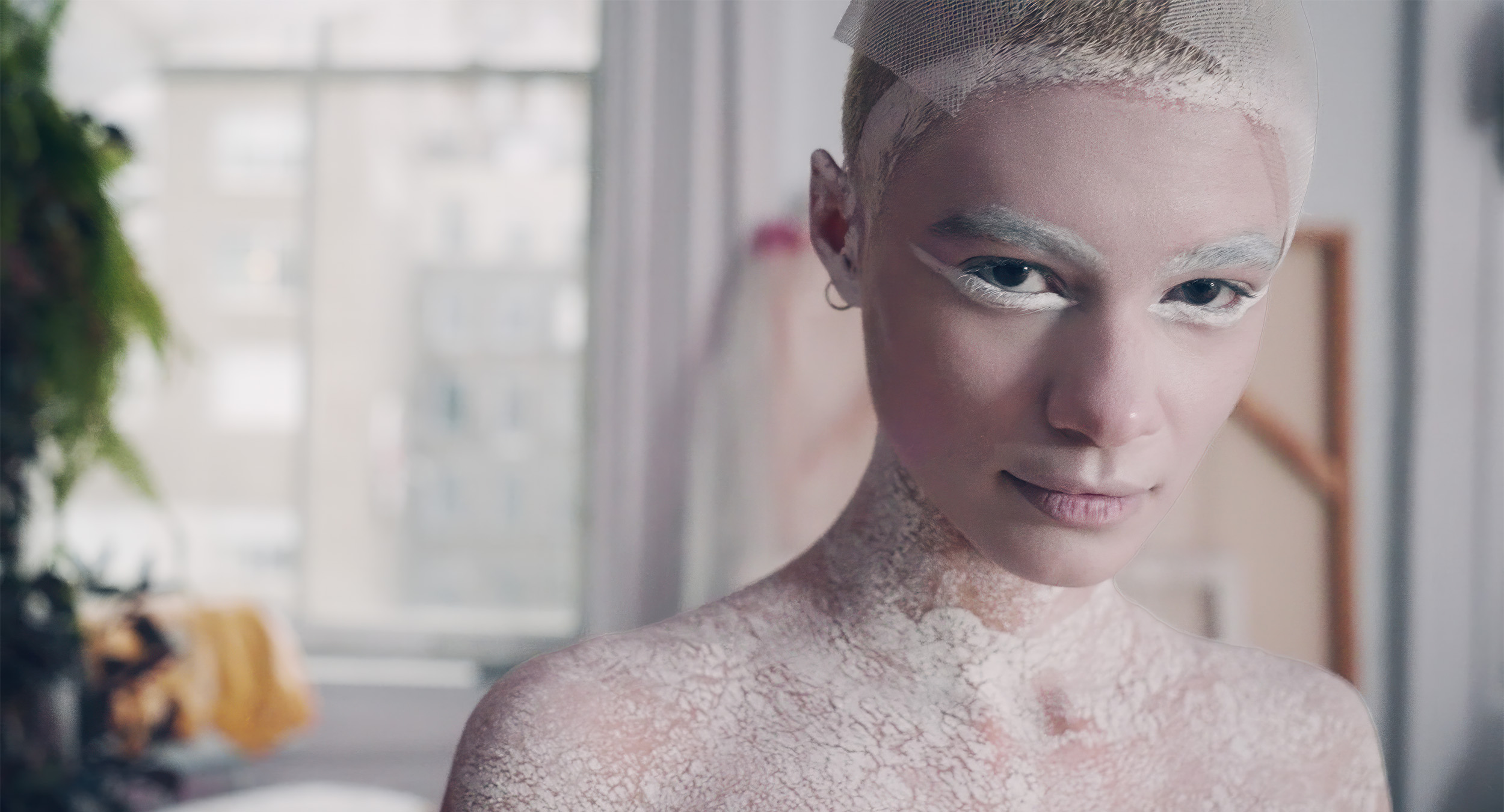 BEYOND BOUNDARIES — Alecia Rodriguez (CELLOTAPE MAGAZINE, Stills from Motion)