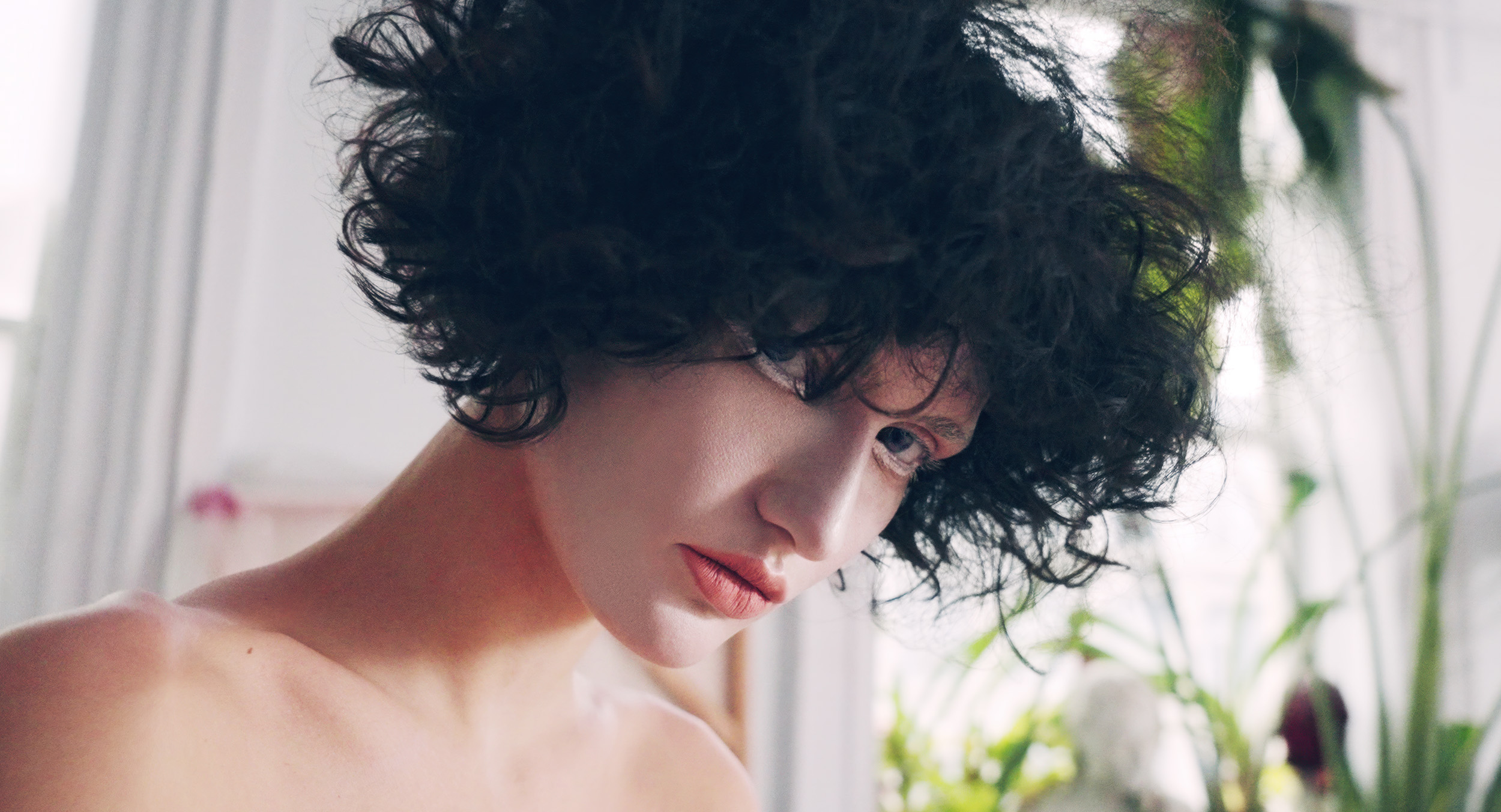 BEYOND BOUNDARIES — Tatia Akhalaia (CELLOTAPE MAGAZINE, Stills from Motion)